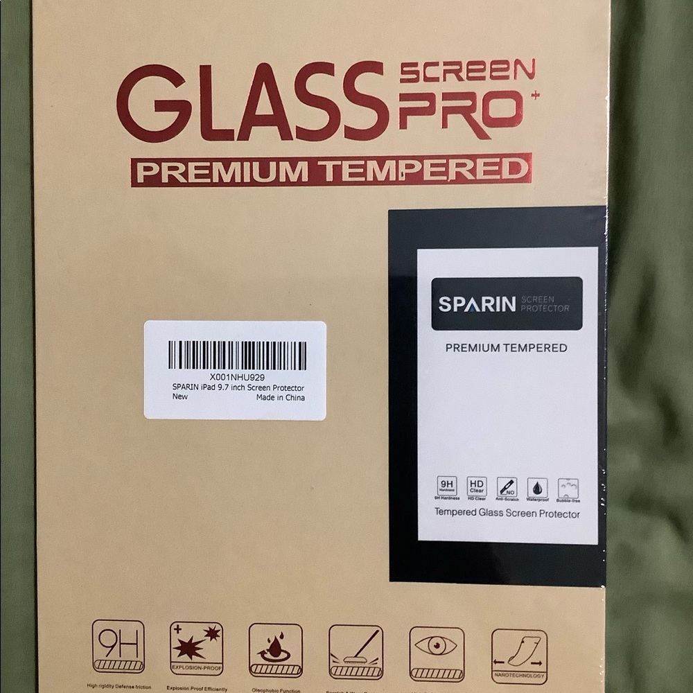 iPad Screen Protector - Tempered Glass